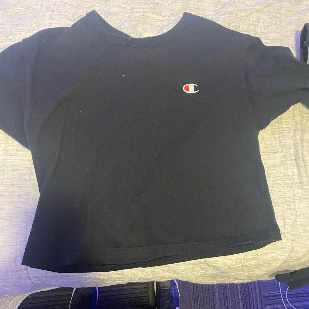 Cropped Champion Tee